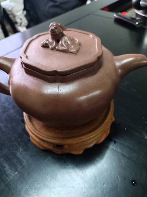 古玩雜項(xiàng)獅球壺拍賣,當(dāng)前價(jià)格2500元
