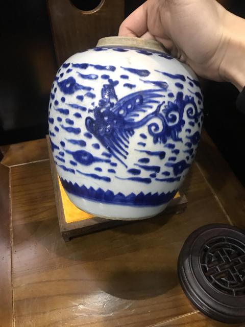 古玩陶瓷（已實物鑒真）清-雍乾-三鳳紋青花罐拍賣，當前價格4360元