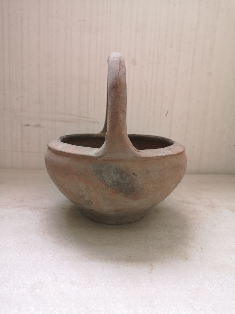 古玩陶瓷紅陶提籃拍賣，當前價格398元