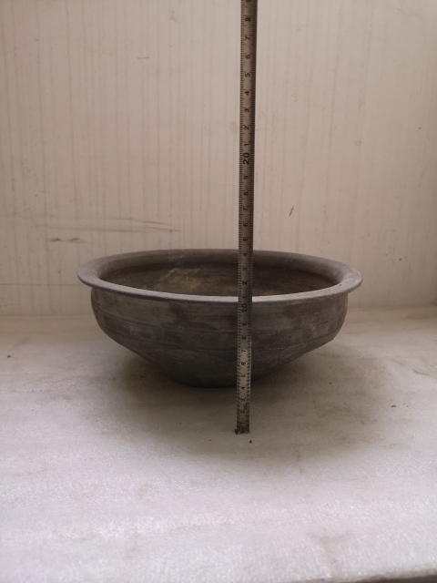 古玩陶瓷灰陶折沿盆拍賣,當前價格550元