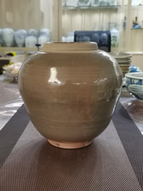 古玩陶瓷【千年龍泉】元明龍泉青瓷罐拍賣，當前價格190元