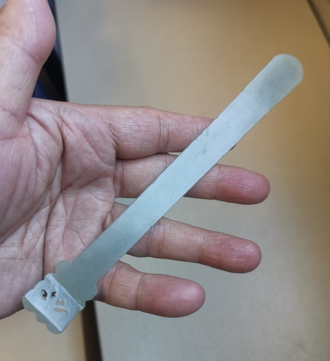 古玩玉器和田玉玉簪拍賣，當(dāng)前價(jià)格1200元