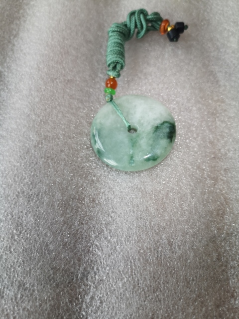 古玩玉器翡翠平安扣拍賣，當(dāng)前價(jià)格580元