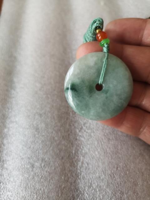 古玩玉器翡翠平安扣拍賣，當(dāng)前價(jià)格580元