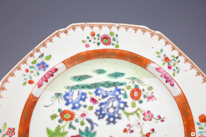 中国古美術品　清の乾隆時代　粉彩花卉洞石中皿　本物保証　23cm 中国古美術品 清の乾隆時代 粉彩花卉洞石中皿 本物
