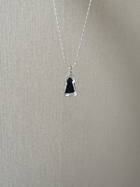 古玩玉器冰種陽綠翡翠觀音拍賣，當前價格580元