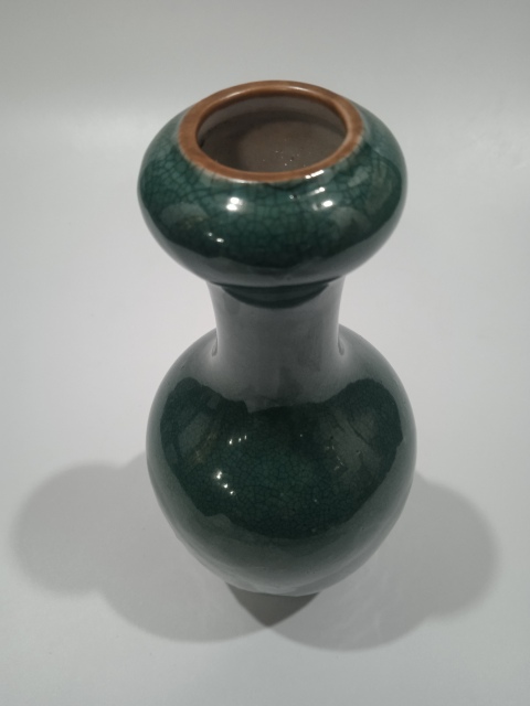 古玩陶瓷精品造型綠哥釉洗口瓶拍賣，當前價格0元