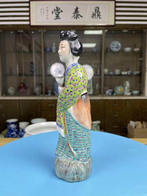 古玩陶瓷晚清民國 精品粉彩 仕女塑像（蘇州文物商店庫出）拍賣，當前價格1400元