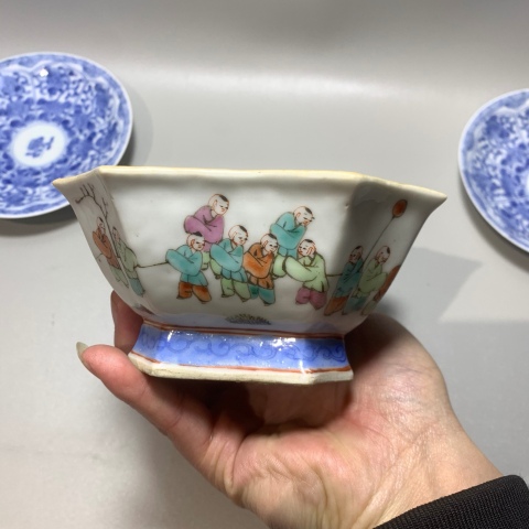 古玩陶瓷清同治：粉彩百子龍燈貢碗拍賣，當前價格4280元