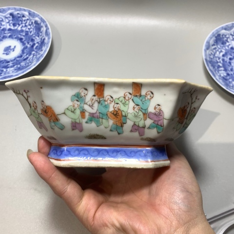 古玩陶瓷清同治：粉彩百子龍燈貢碗拍賣，當前價格4280元