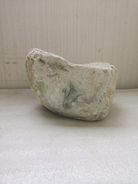 古玩玉器翡翠賭石拍賣,當(dāng)前價格680元