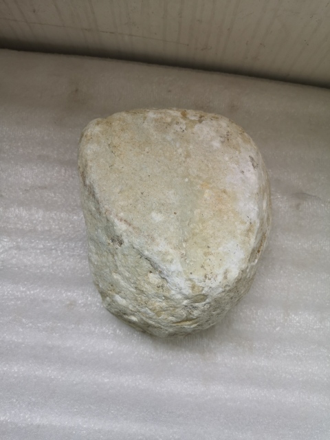 古玩玉器翡翠賭石拍賣,當(dāng)前價格680元