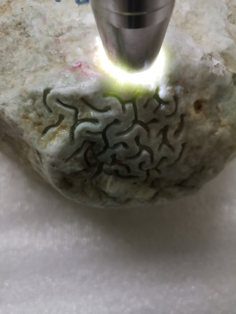 古玩玉器翡翠賭石拍賣,當(dāng)前價格680元
