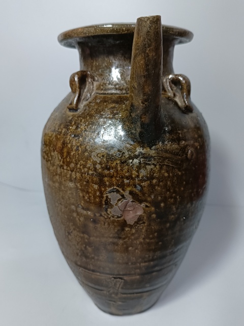 古玩陶瓷明代?褐釉大執壺拍賣，當前價格726元