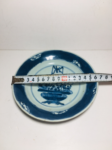 古玩陶瓷少見??款青花花籃紋折腰盤拍賣，當前價格0元