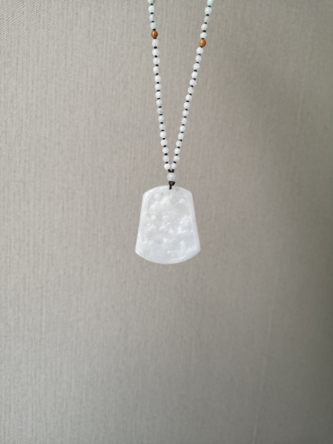 古玩玉器山水牌子拍賣，當前價格550元