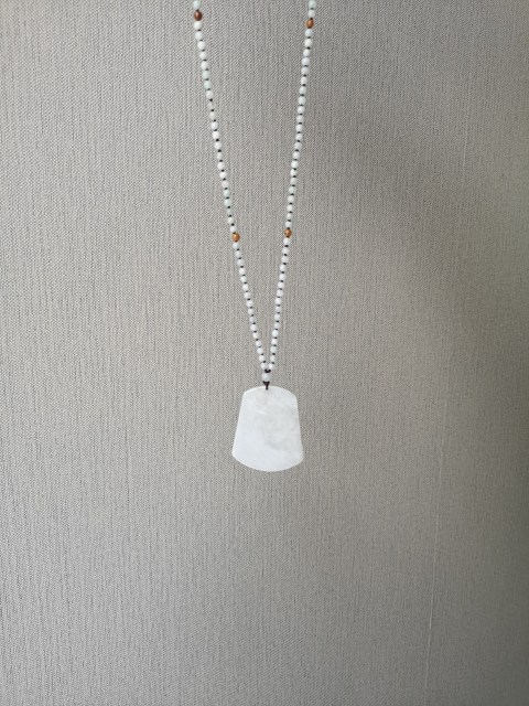 古玩玉器山水牌子拍賣，當前價格550元