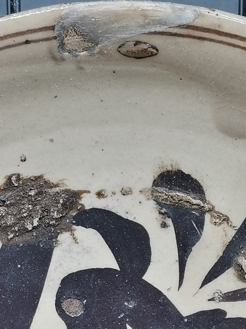 古玩陶瓷元明花卉紋磁州窯盤拍賣,當前價格290元