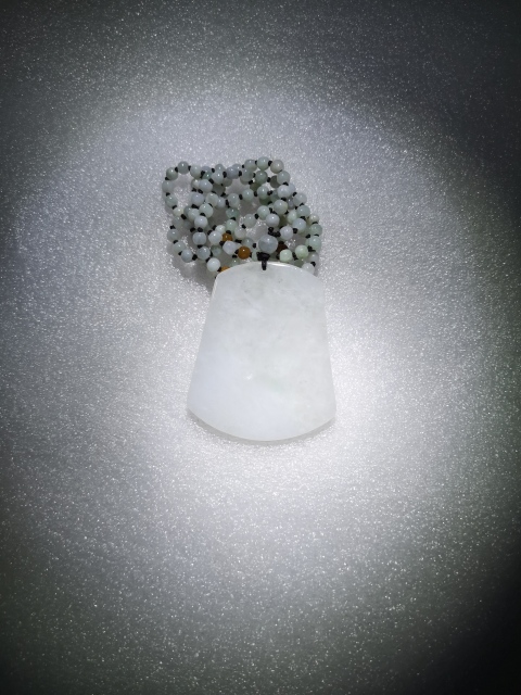 古玩玉器山水牌子拍賣，當前價格550元