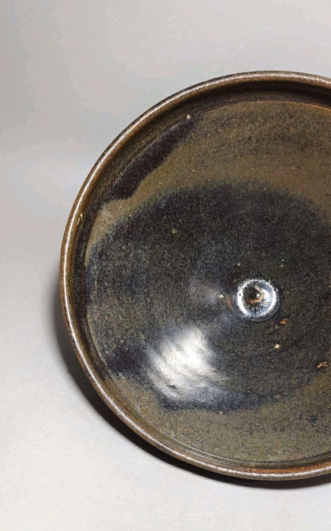 古玩陶瓷臨汾窯褐釉折沿碗拍賣，當前價格988元