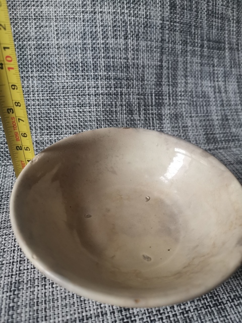 古玩陶瓷元代，河南窯口，外弦紋白釉碗拍賣，當(dāng)前價(jià)格1111元