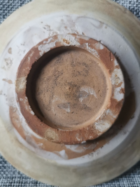古玩陶瓷金元，河南窯口白釉盤拍賣，當前價格999元