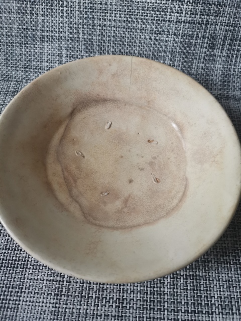 古玩陶瓷金元，河南窯口白釉盤拍賣，當前價格999元