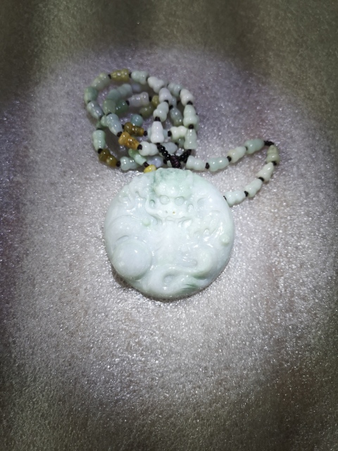 古玩玉器龍牌子拍賣，當(dāng)前價(jià)格680元