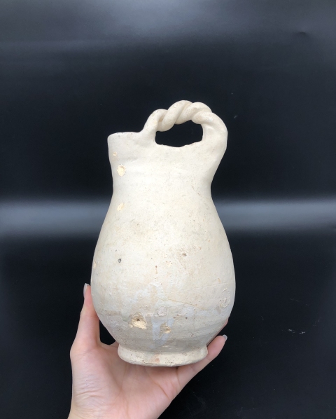 古玩陶瓷遼?白繩紋皮囊壺拍賣,當前價格6900元