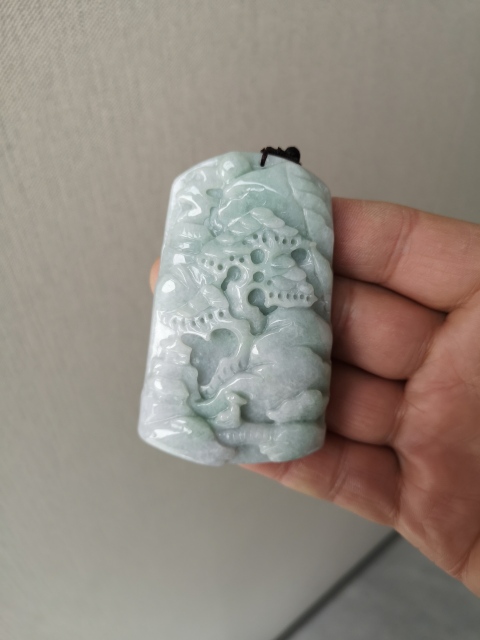 古玩玉器山水牌子拍賣,當前價格680元