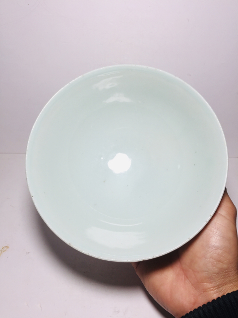 古玩陶瓷江西太昌款豆青釉碗拍賣,當前價格0元