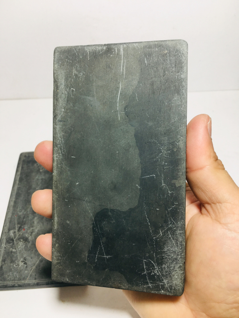 古玩陶瓷清末民國(guó)硯臺(tái)拍賣,當(dāng)前價(jià)格1888元