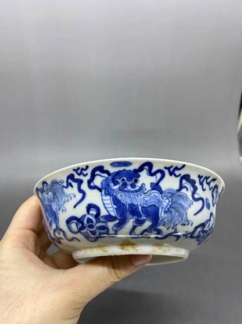 古玩陶瓷蓋碗拍賣,當前價格10000元