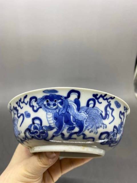 古玩陶瓷蓋碗拍賣,當前價格10000元