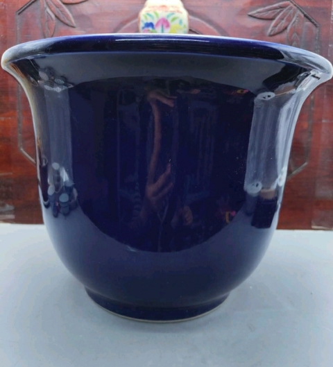 古玩陶瓷藍(lán)釉花盆拍賣，當(dāng)前價格1298元