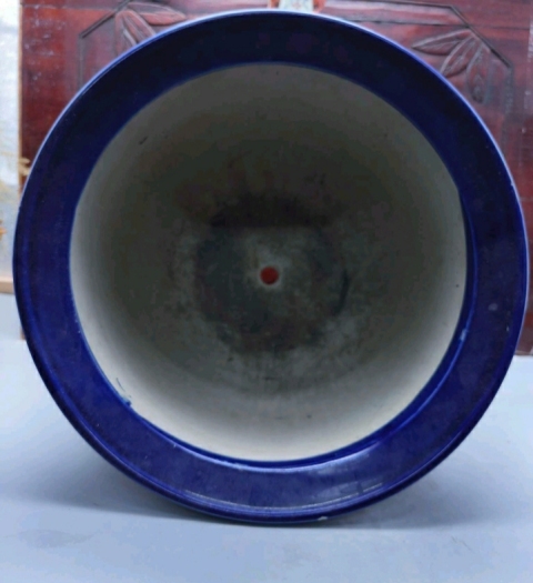 古玩陶瓷藍(lán)釉花盆拍賣，當(dāng)前價格1298元