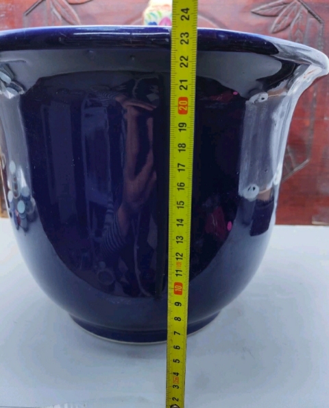 古玩陶瓷藍(lán)釉花盆拍賣，當(dāng)前價格1298元