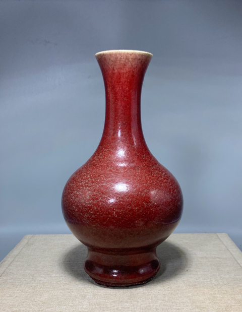 古玩陶瓷(清代精品)郎窯紅釉賞瓶拍賣,當前價格25888元
