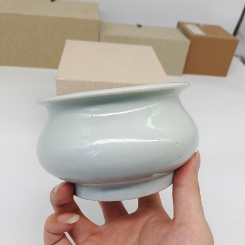 古玩陶瓷清：德化窯圈足香爐拍賣，當前價格2200元