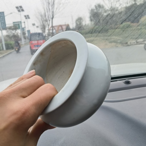 古玩陶瓷清：德化窯圈足香爐拍賣，當前價格2200元