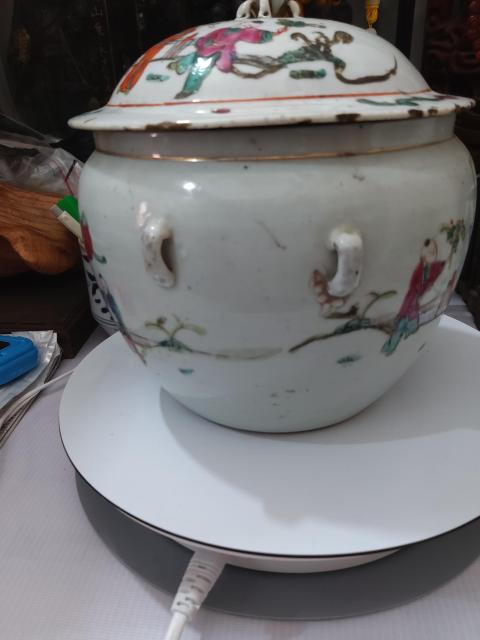 古玩陶瓷清代晚期粉彩麒麟送子圖蓋罐拍賣,當前價格2888元