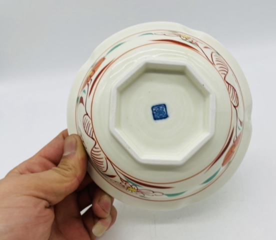 古玩陶瓷花卉紋五彩碗拍賣，當前價格150元