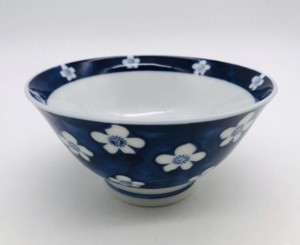 古玩陶瓷青花留白梅紋碗拍賣,當前價格198元