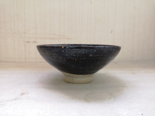 古玩陶瓷磁州窯黑釉斗笠碗拍賣,當前價格850元