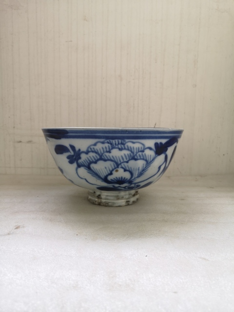 古玩陶瓷磁州窯青花花卉紋碗拍賣,當(dāng)前價(jià)格850元