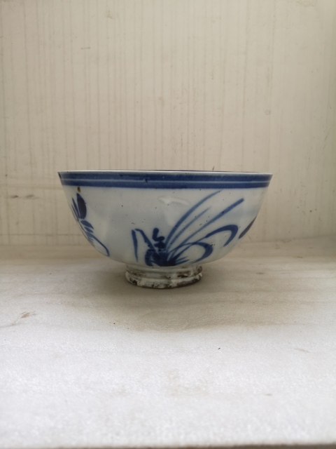 古玩陶瓷磁州窯青花花卉紋碗拍賣,當(dāng)前價(jià)格850元