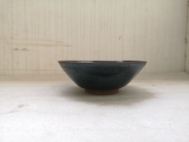 古玩陶瓷磁州窯黑釉斗笠碗拍賣(mài)，當(dāng)前價(jià)格680元