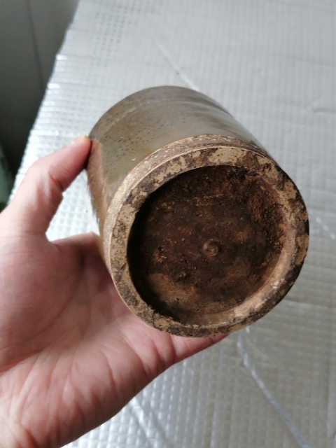 古玩陶瓷醤釉鐵銹斑褐釉瓶拍賣，當(dāng)前價格200元