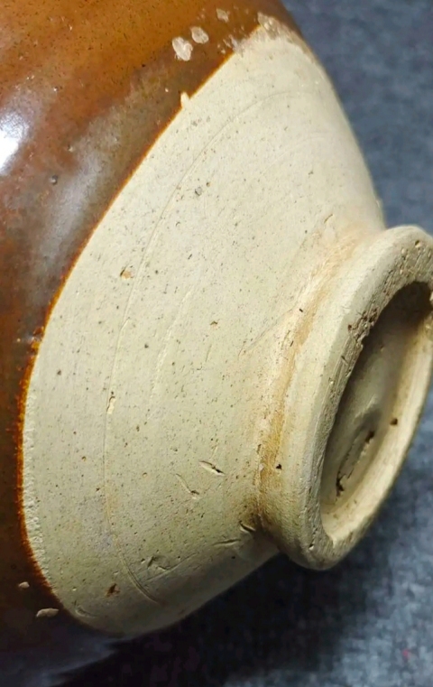 古玩陶瓷平臺保真元代?柿紅釉折沿碗拍賣，當前價格3333元