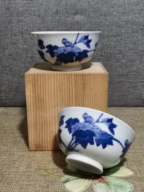 古玩陶瓷【精美茶碗】晚清民國青花富貴牡丹紋碗拍賣,當前價格490元
